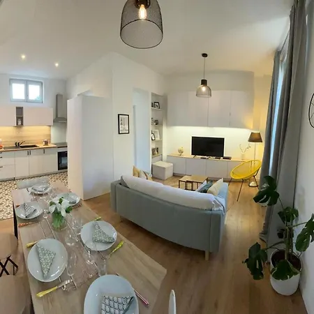 Maison Cosy En Centre-ville *